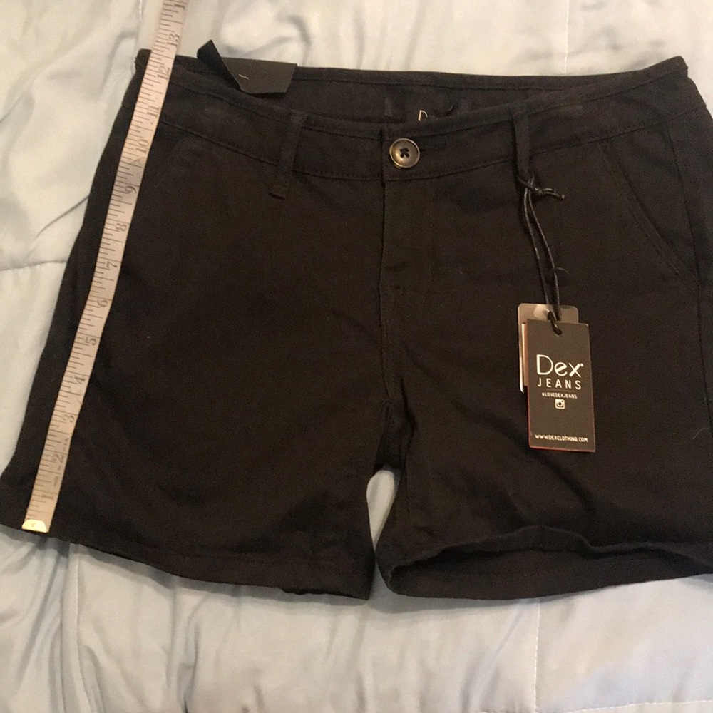 Dex mid rise Slim Classic shorts